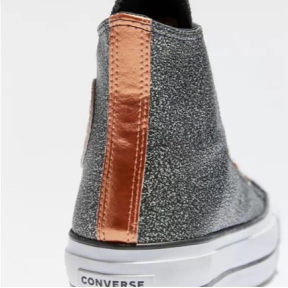 Women’s (SIZE 7.5) Platform Sneaker - Picture 4 of 4